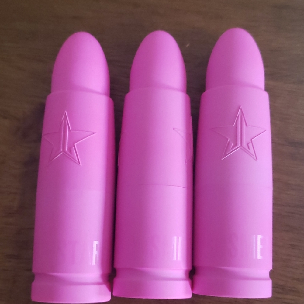 3 jeffree star velvet trap lipsticks
